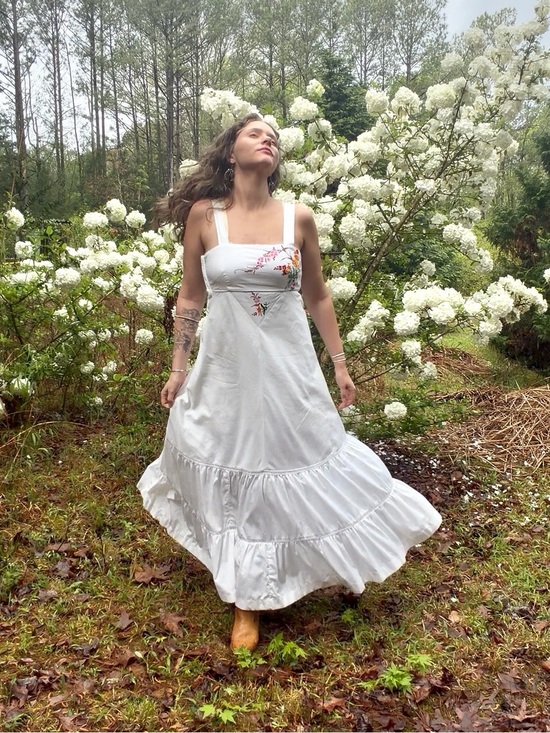 Young Edwardian Dresses & Skirts - 1970s Young Edwardian Cotton Dress